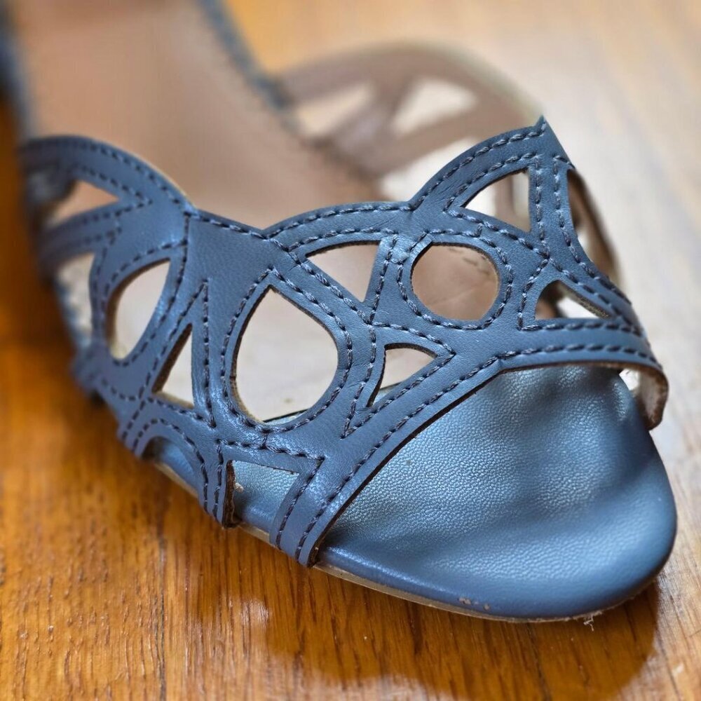 8 JG WOMEN'S Blue LEATHER 2' BLOCK HEEL with strap buckle ankle sexy open toe